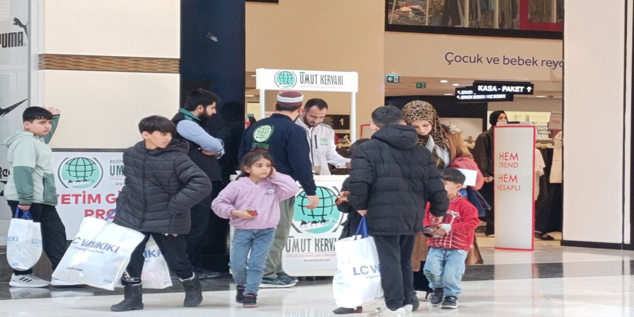 Bozüyük Umut Kervanı 60 yetimi giydirdi