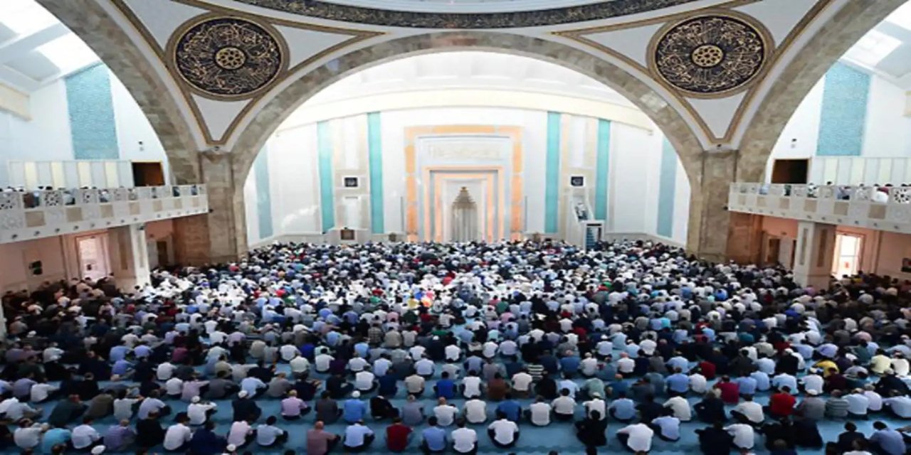 Cuma hutbesi: Hak ve hakikatin temsilcileri Peygamberlere iman