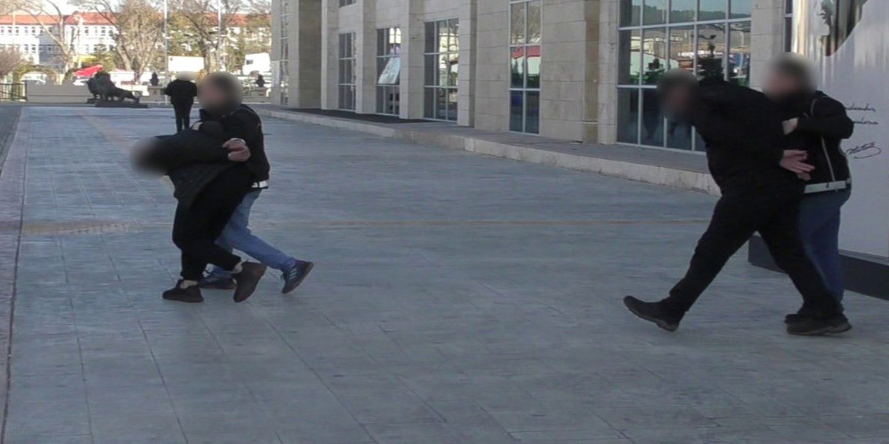 Uşak’ta uyuşturucu operasyonu: 2 şüpheli tutuklandı