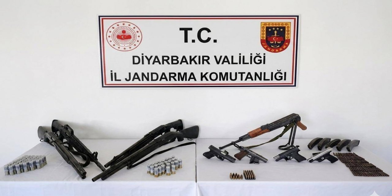 Diyarbakır’da çok sayıda silah ele geçirildi