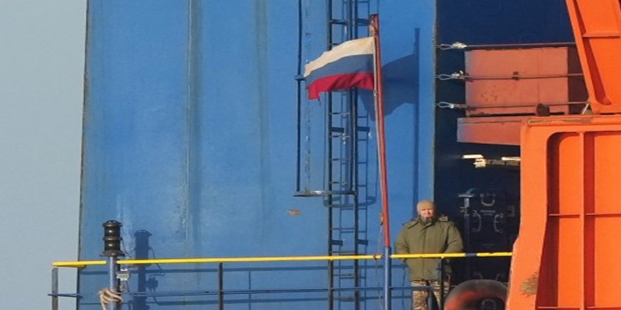 Rusya, ticaret gemileri için silahlı refakatçi bulundurmayı değerlendiriyor