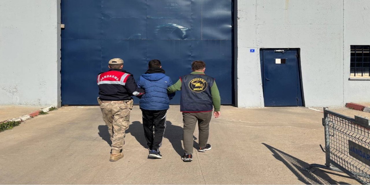 Şanlıurfa’da araması bulunan 2 suçlu yakalandı