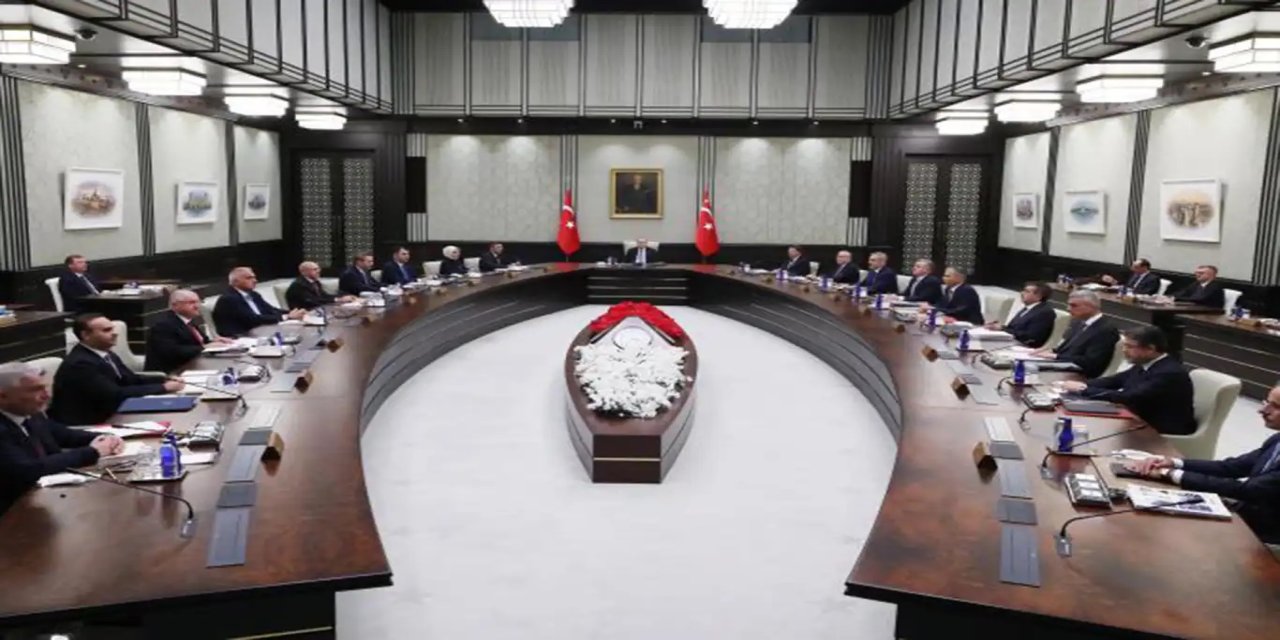 Kabine yoğun gündemle toplanacak