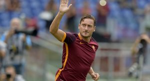 Francesco Totti'den, taraftarlara duygu yüklü veda mektubu