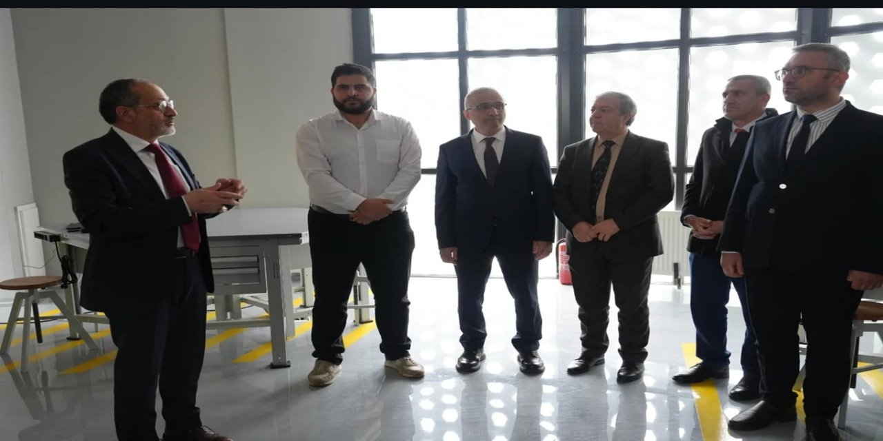 Bingöl Üniversitesi Rektörü Çelik'ten 'Milli Teknoloji Atölyesi’ne ziyaret