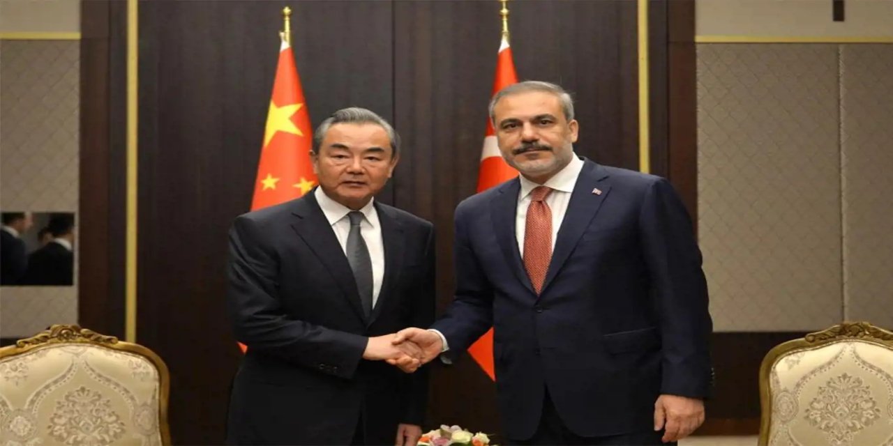 Bakan Fidan, Çinli mevkidaşı Wang Yi ile görüştü