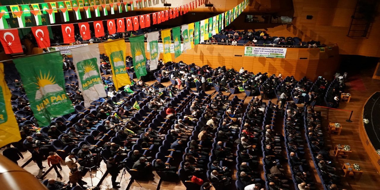 HÜDA PAR Bursa teşkilatları kongreye gidiyor