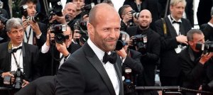 Ünlü oyuncu'dan 'milli irade' fotoğrafı