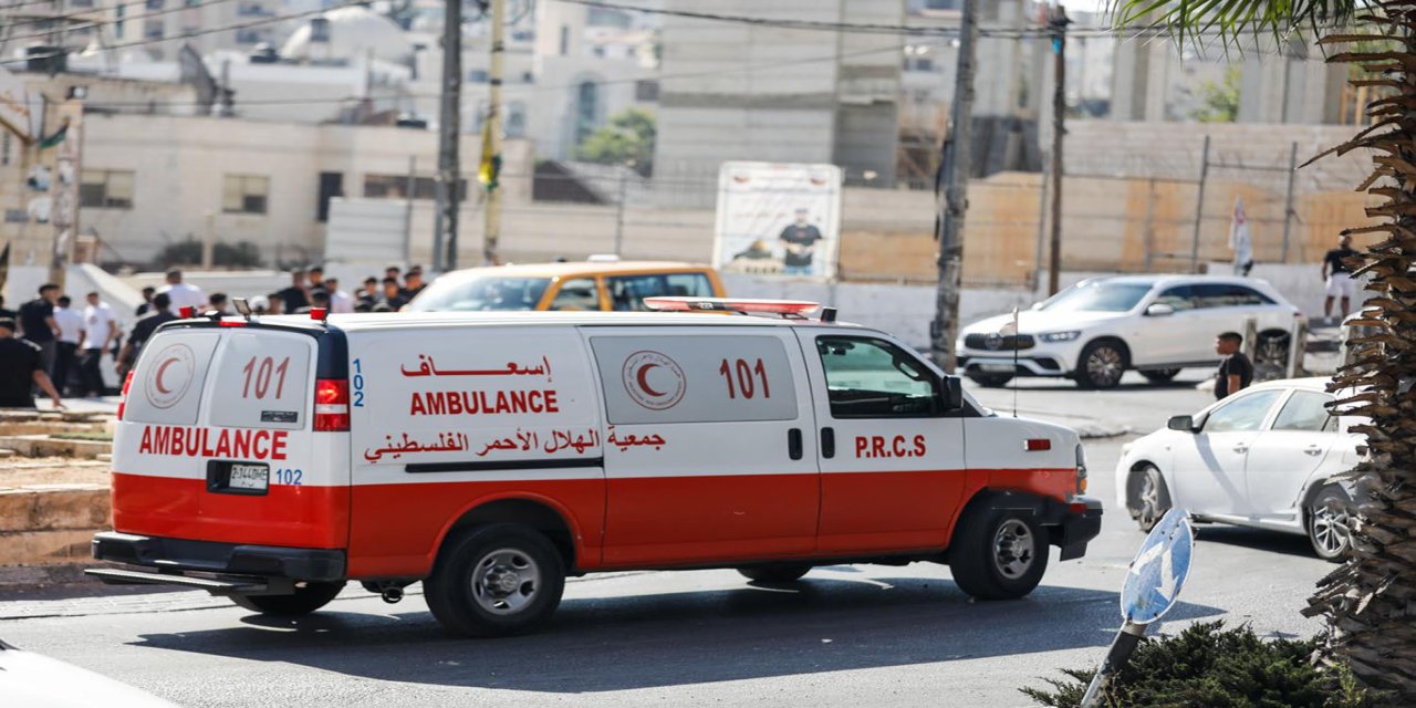 Yahudi çetelerin kurşunuyla yaralanan Filistinli şehit oldu