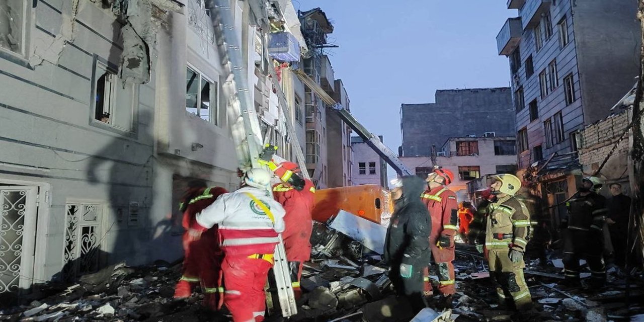 ABD ve siyonist rejimden İran ve Lübnan'a yoğun saldırı: Sivil yerleşimler vuruldu