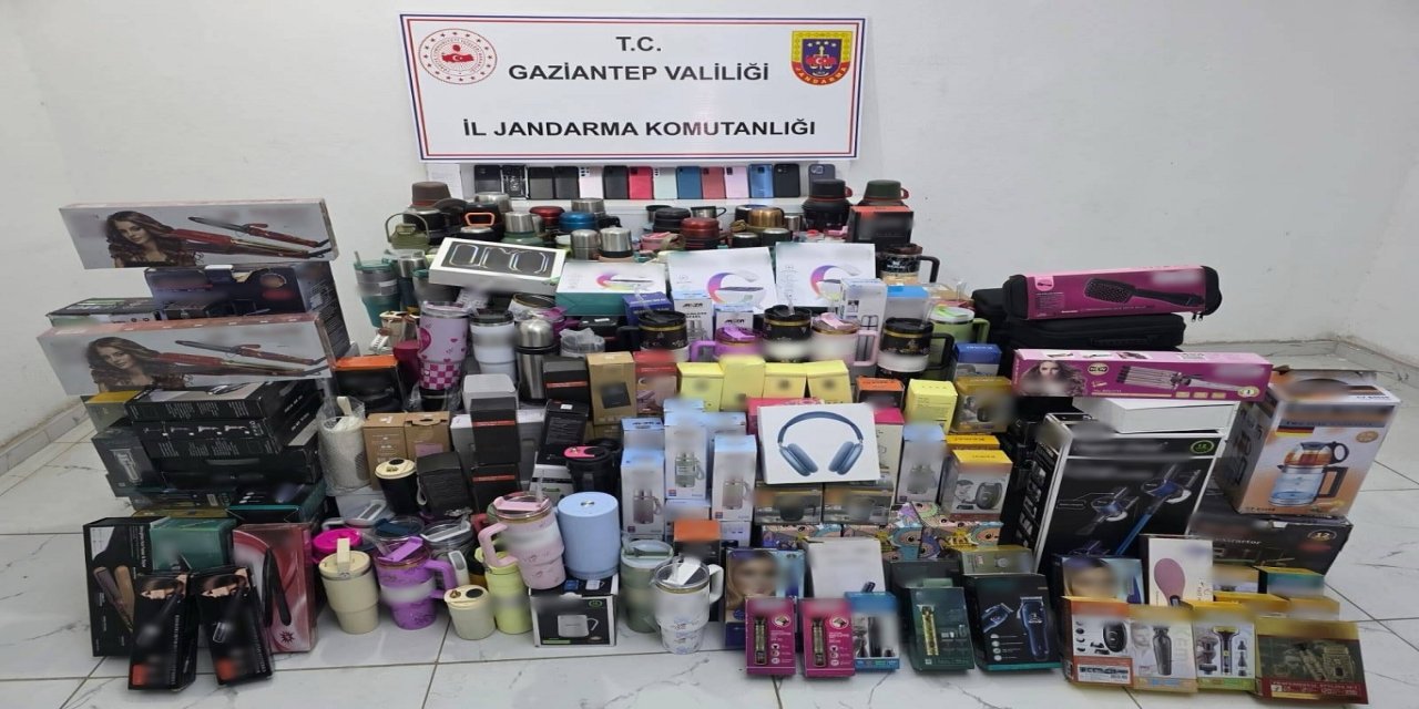 Gaziantep’te çok sayıda elektronik ürün ele geçirildi: 1 gözaltı