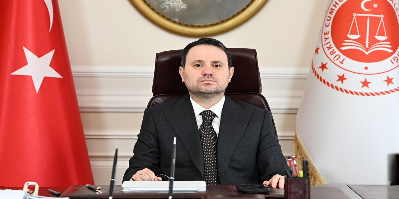 Bakan Gürlek: “Hükümlü ve tutukluların topluma kazandırılmasını destekliyoruz. 976 din görevlisi görevde, 170 hafıza ulaşıldı"