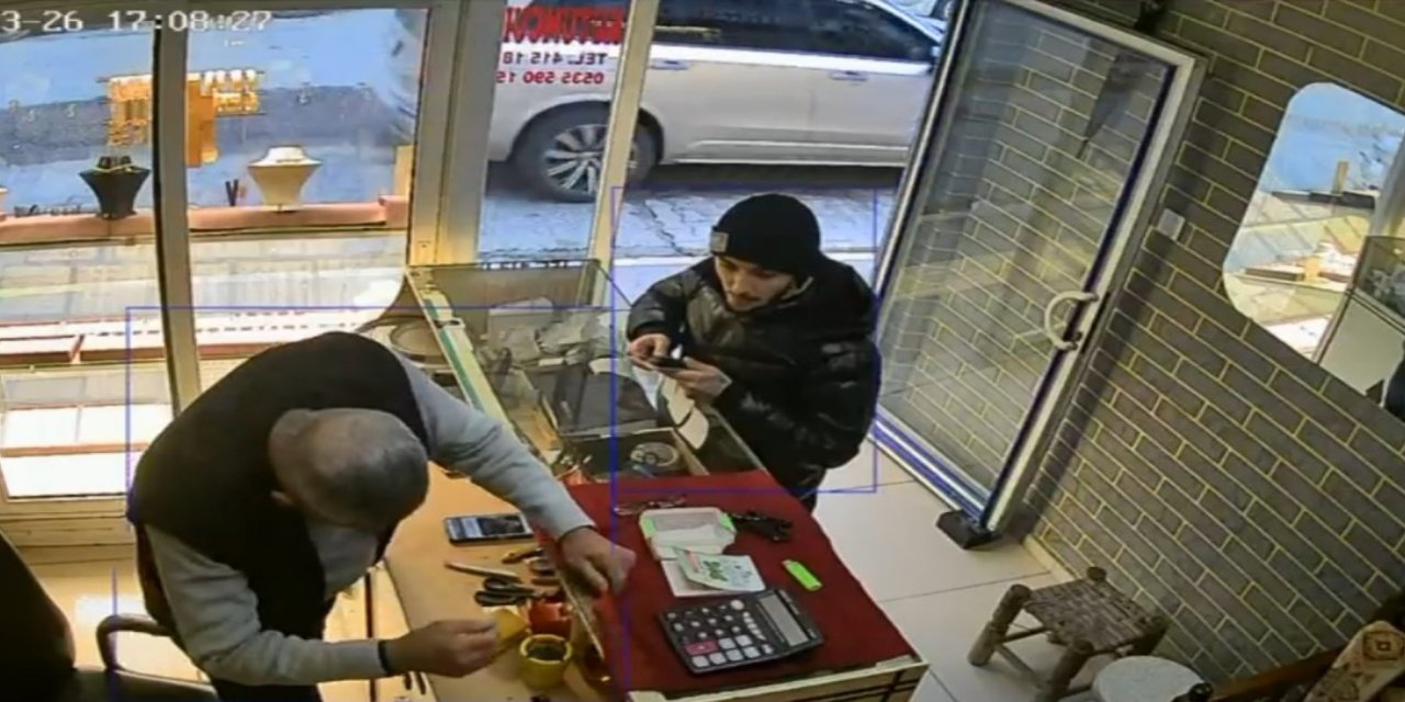 Mardin’de kuyumcudan yüzük çalan şahıs yakalandı