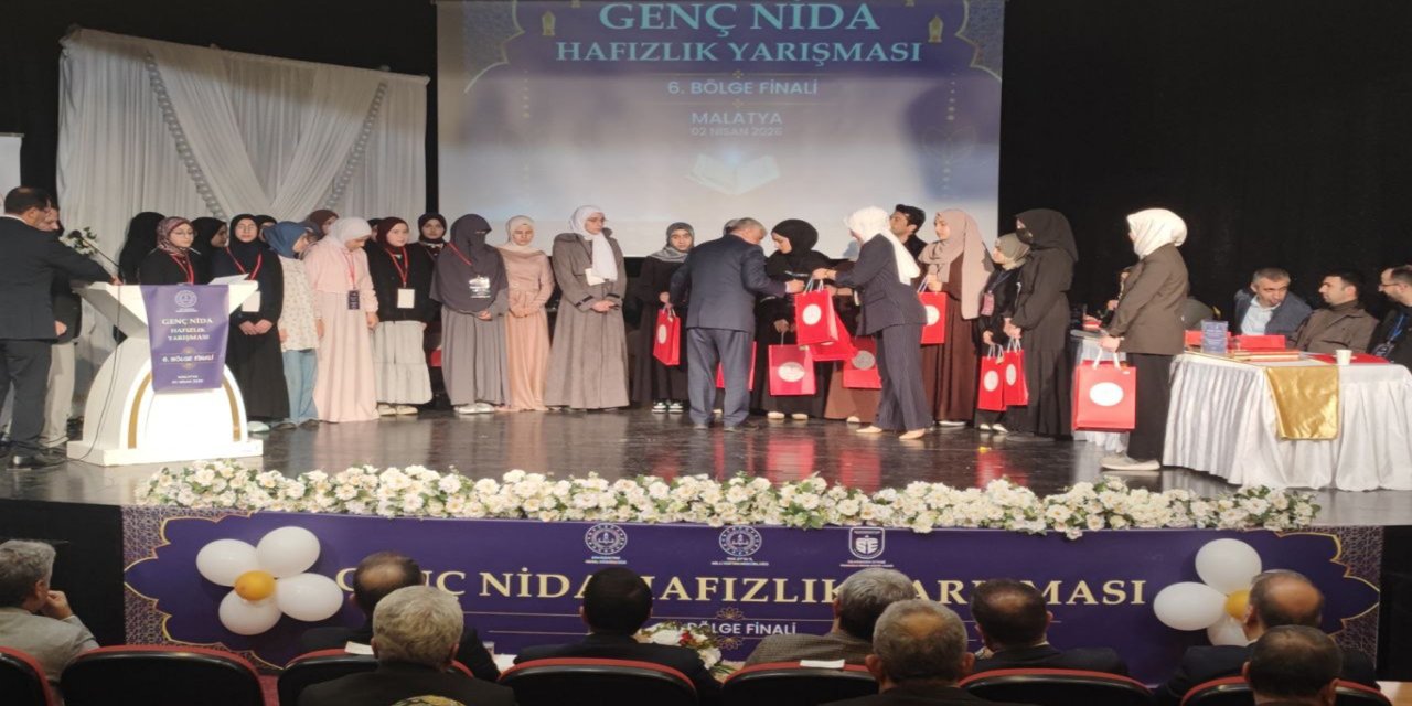 Genç Nida Hafızlık yarışmasında bölge birincileri belli oldu