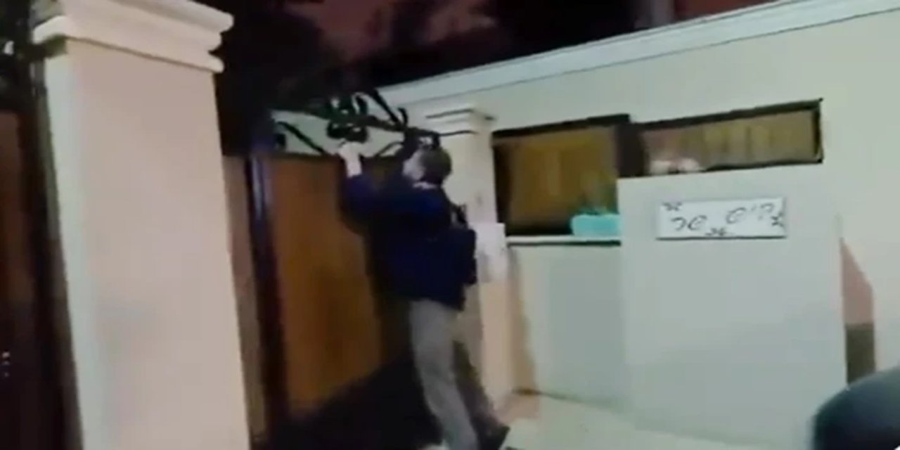 siyonist rejim Eğitim Bakanı sığınak kapısını açmadı