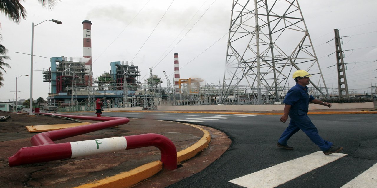 ABD'den, Küba'da Irak benzeri açlık ve enerji ablukası: Sıkıştır ve itaat ettir