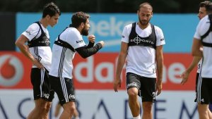 Beşiktaş idmanında tartışma