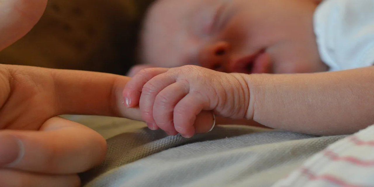 Dr. Tüzün,: Anne sütü bebek sağlığı ve bağışıklık sistemi için kritik rol oynuyor