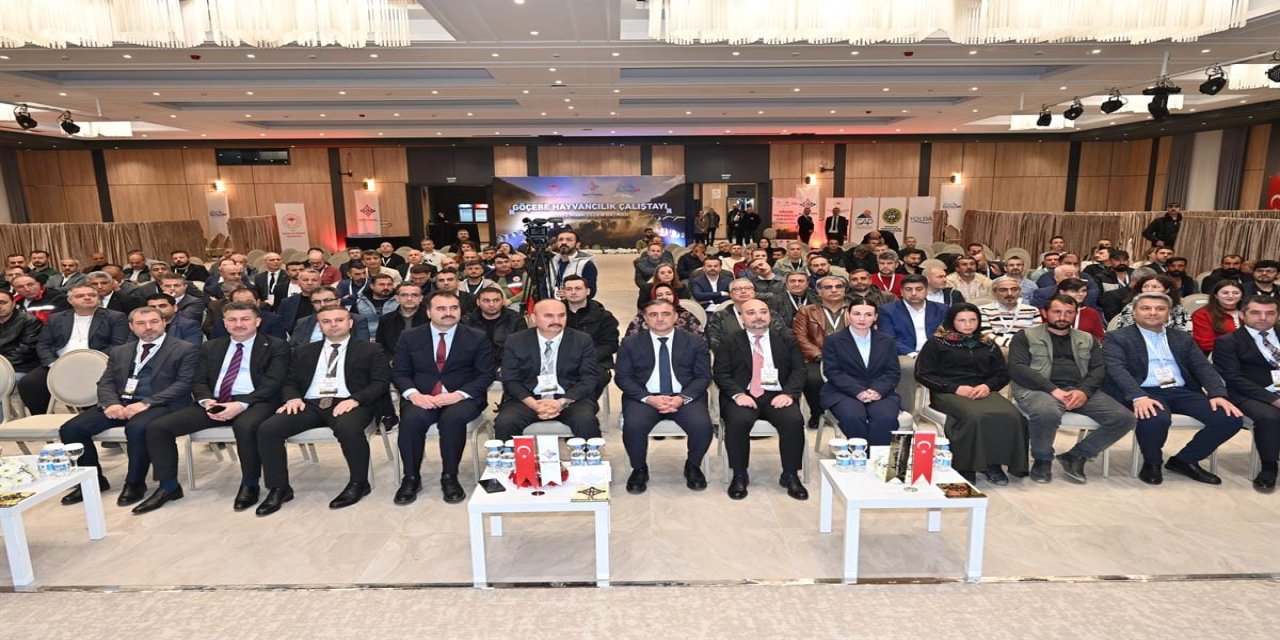 Vali Canalp, 'Göçebe Hayvancılık Çalıştayı'ın Kapanış Programına Katıldı