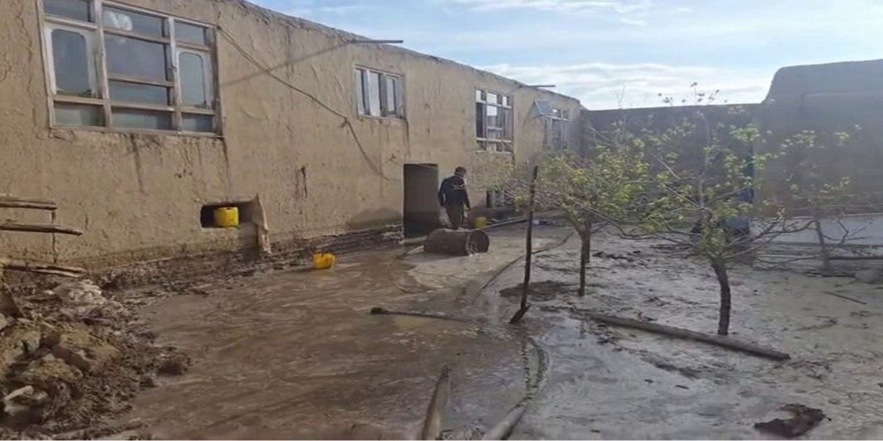 Afganistan'da aşırı yağışlar: Yaklaşık 200 ölü