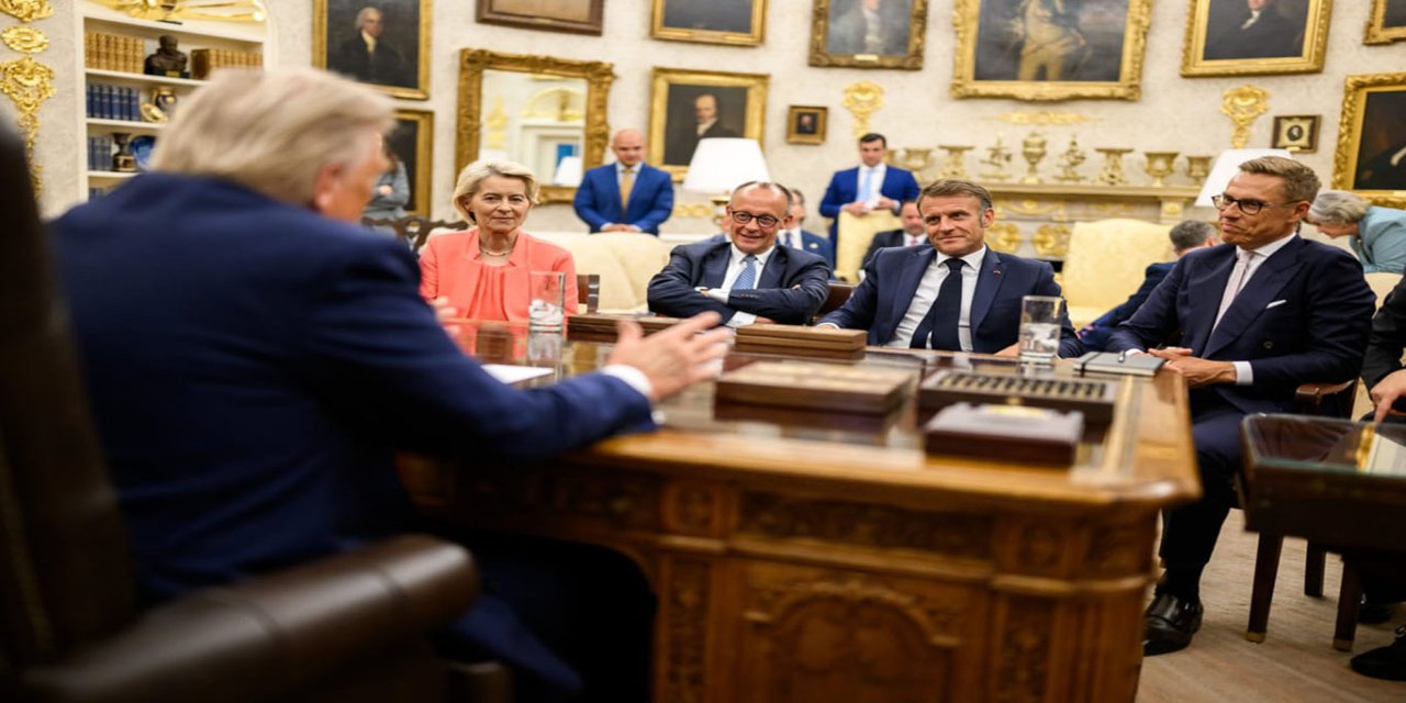 Politico: Dünya, Amerikan hegemonyasının sona erdiği bir döneme doğru ilerliyor