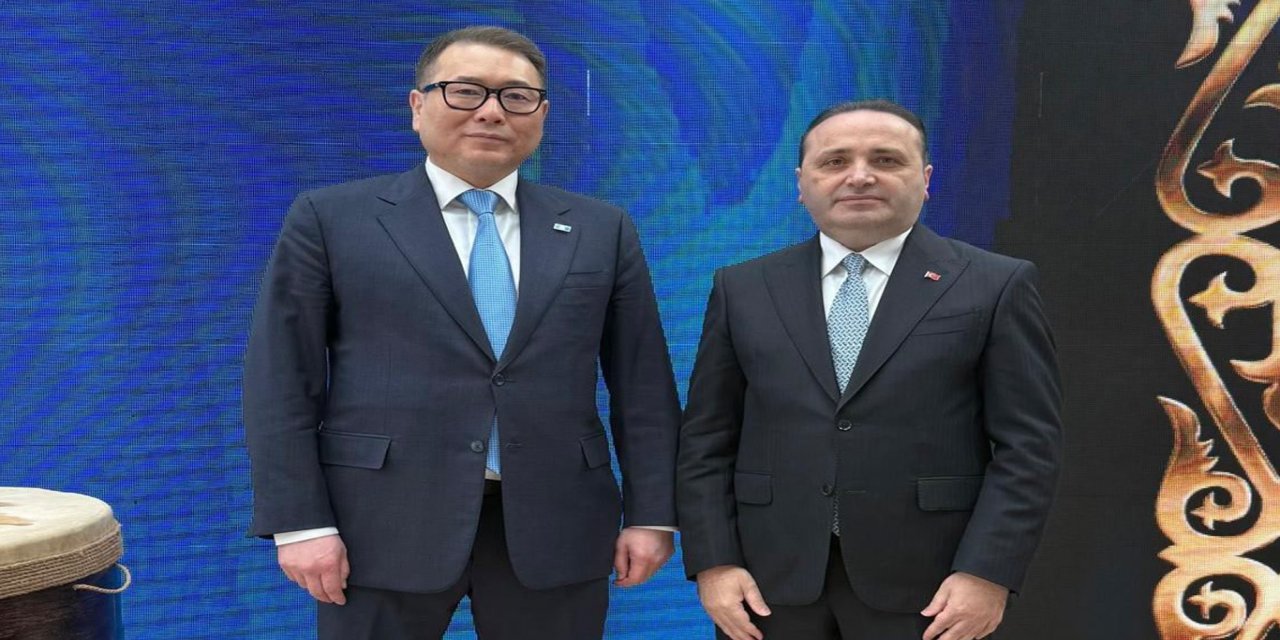 Türkiye ile Kazakistan arasında ticari temaslar sürüyor