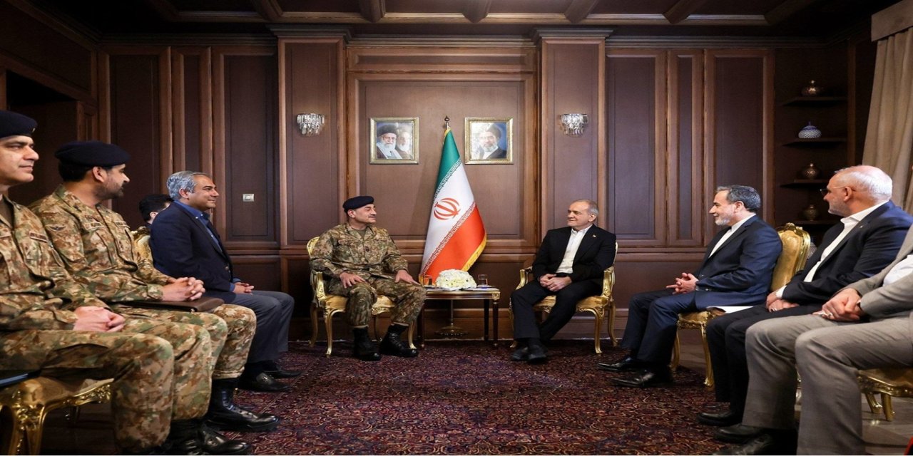 İran Cumhurbaşkanı: Ümmet, siyonist rejimin İslam topraklarını Müslümanlara karşı kullanmasını engellemeli