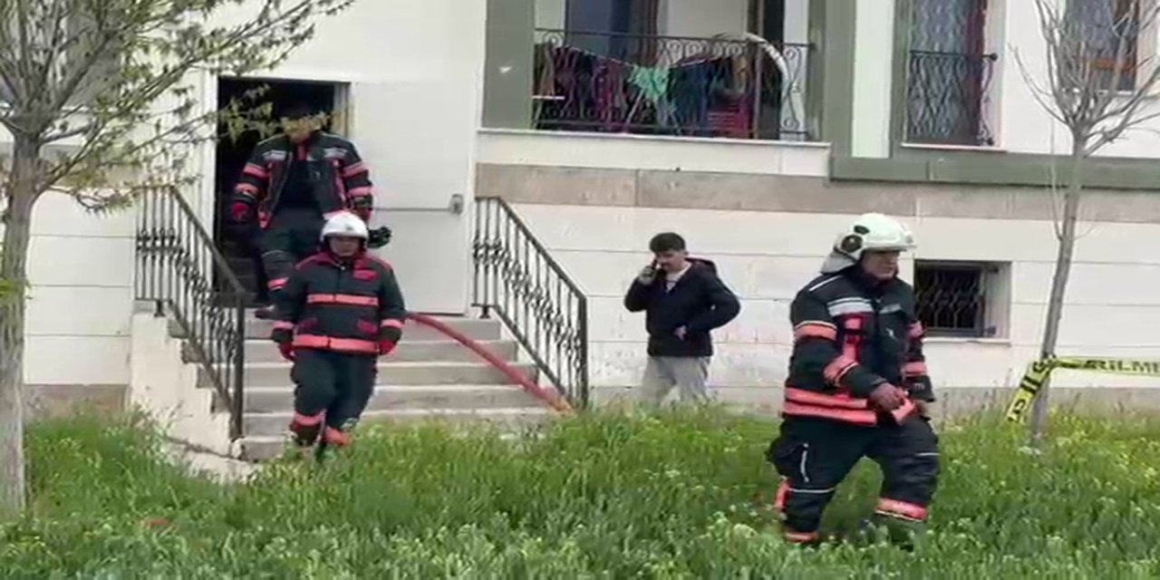 Malatya'da ev yangını: 3 kişi dumandan etkilendi