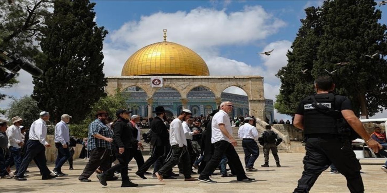 Aksa'nın saygınlığına doğrudan saldırı: İşgalcilerden Yahudileştirme çabası