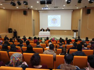 Batman Üniversitesi’nde Yeni anayasa çalışmaları tartışıldı