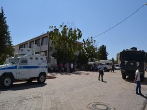 Beşiri Belediyesi'nde arama