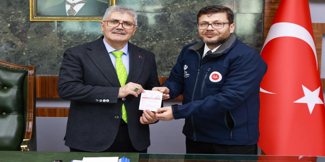 Bingöl Valisi Çelik’ten Gazze’ye kurban bağışı