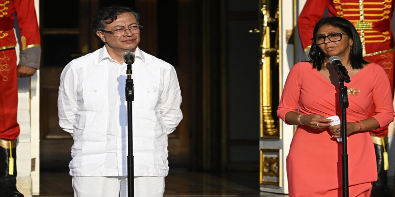 Kolombiya Cumhurbaşkanı Petro, Venezuela Geçici Devlet Başkanı Rodriguez ile görüştü