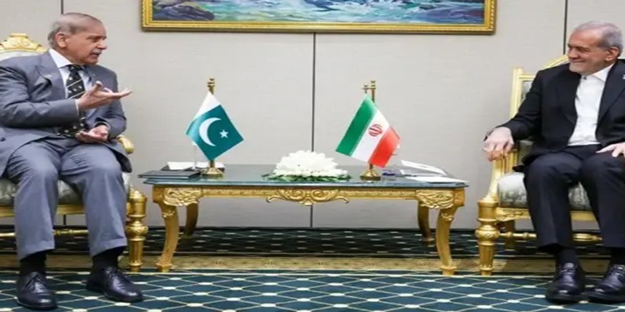Pakistan Başbakanı Şerif ile İran Cumhurbaşkanı Pezeşkiyan görüştü