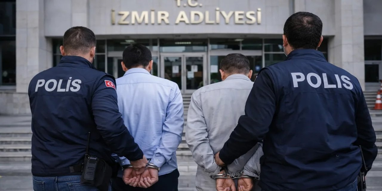 İzmir’de icra memurlarına rüşvet davası