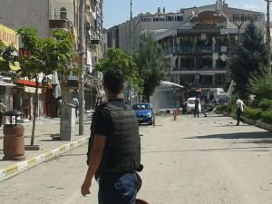 Van'da şiddetli patlama