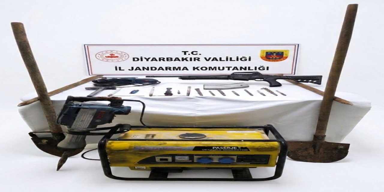 Kaçak kazı yapan şüpheliler suçüstü yakalandı