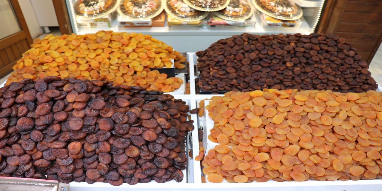 Dünya pazarındaki Malatya kayısısı için kritik uyarı: Kaliteyi artırmak için kullanılan bazı ilaçlar kalıntı riski oluşturabiliyor