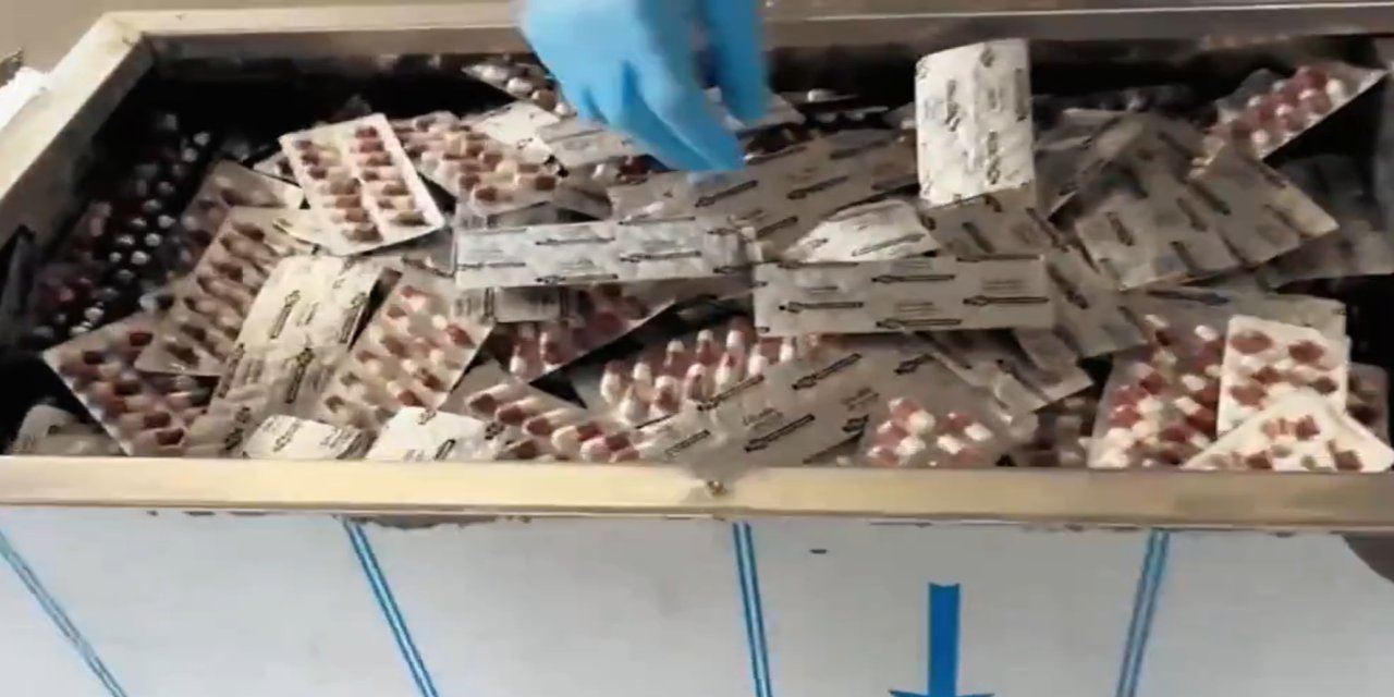 Metal saclara gizlenmiş binlerce uyuşturucu hap ele geçirildi: 2 tutuklama