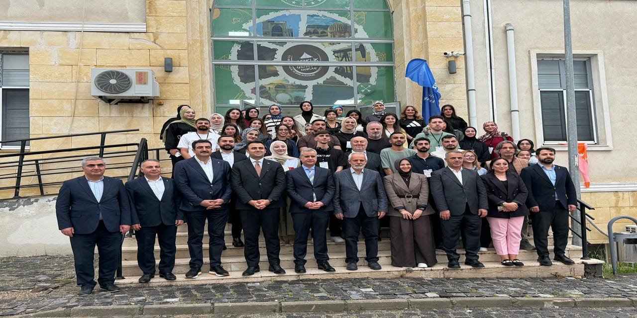 AK Parti Genel Başkan Yardımcısı Hasan Basri Yalçın Hasankeyf’te Gençlerle Buluştu