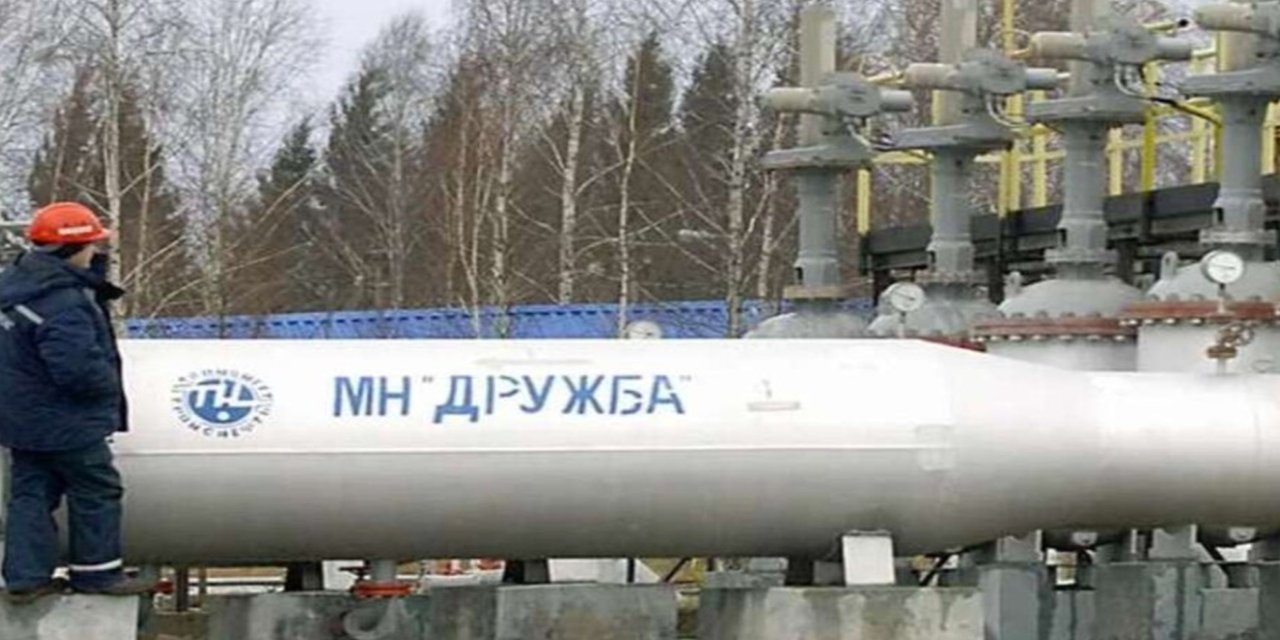 Rusya, Kazakistan petrolünün Almanya'ya transit geçişini durduruyor