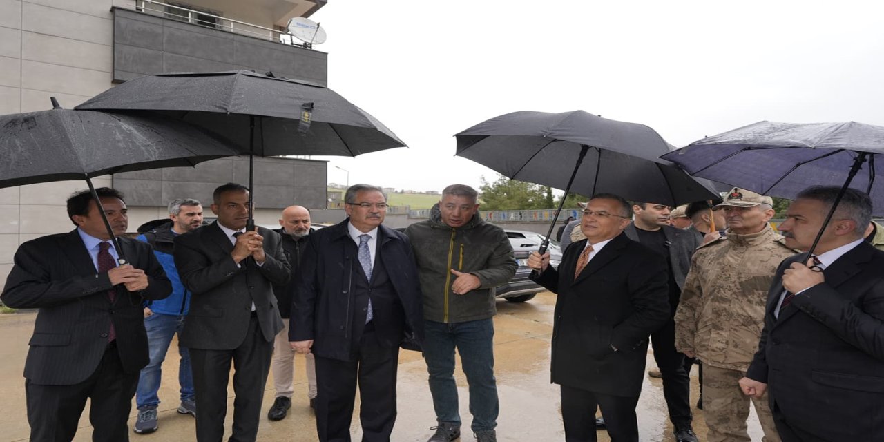 Gaziantep Valisi Çeber: Gaziantep'te kısa sürede çok yoğun bir hava olayı yaşandı