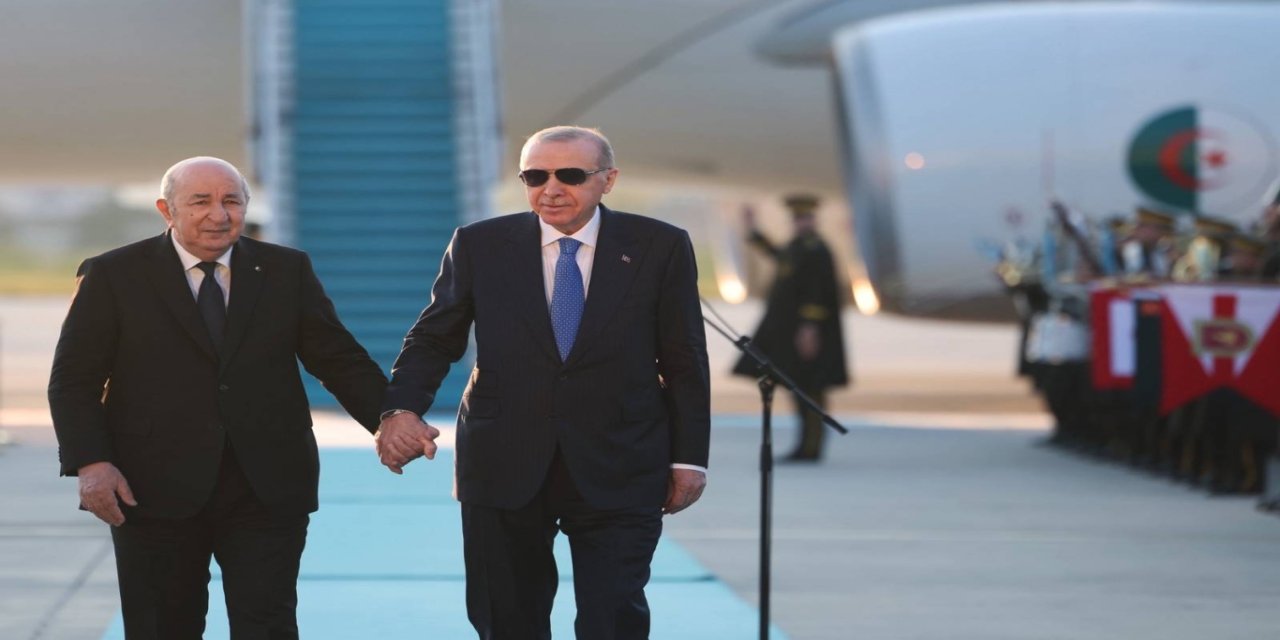 Cumhurbaşkanı Erdoğan, Cezayir Cumhurbaşkanı Tebbun'u karşıladı