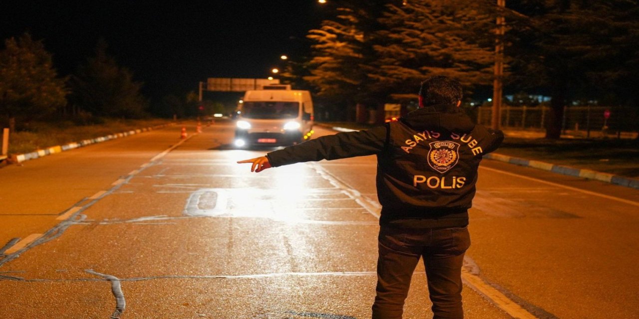Isparta'da asayiş denetimlerinde 31 aranan şahıs yakalandı
