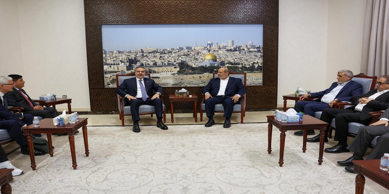Bakan Fidan'dan HAMAS Siyasi Büro Üyesi Hayye'ye taziye ziyareti
