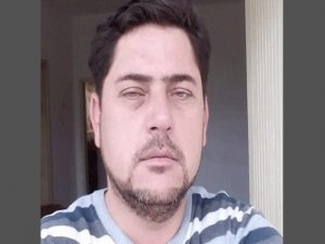 Araba parası vermeyen babasını baltayla öldürdü!