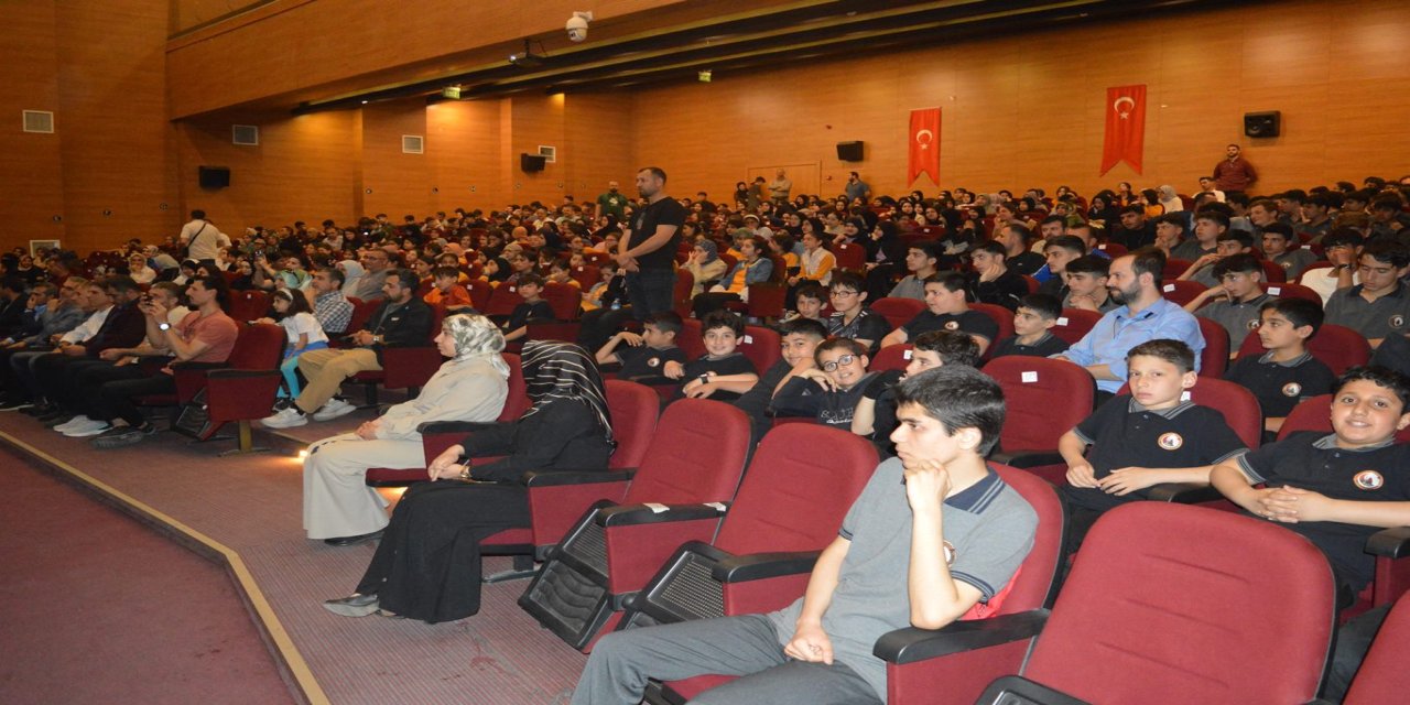 Siirt’te ilk kez “Yabancı dil festivali” düzenlendi