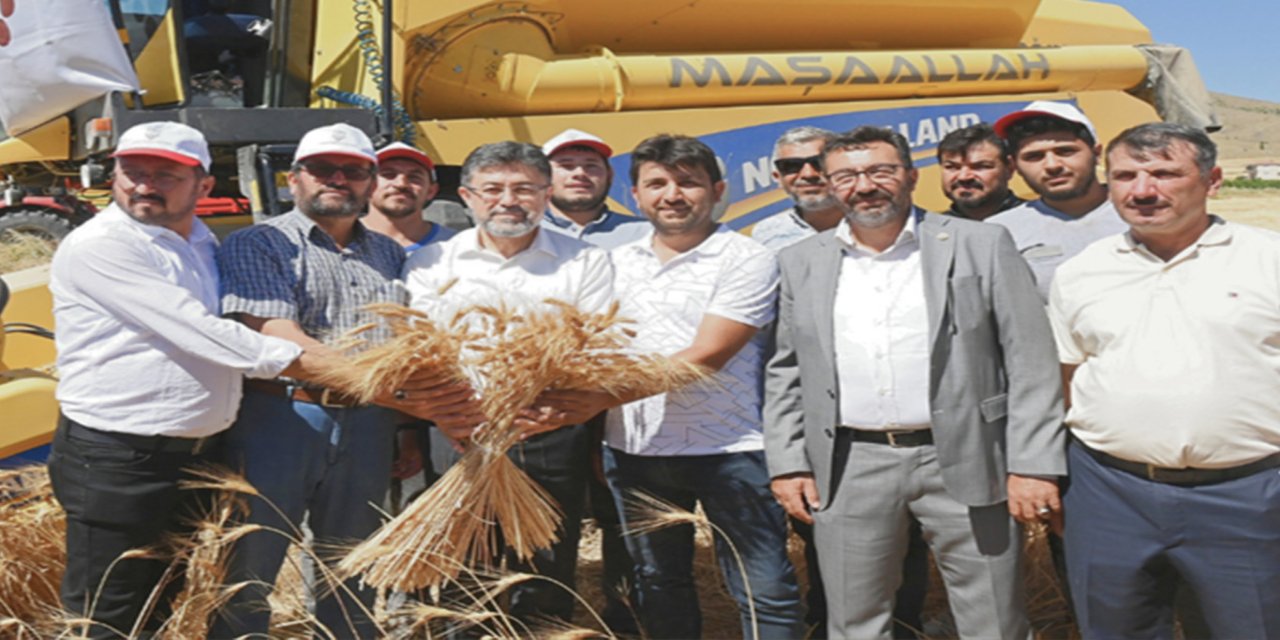 Bakan Yumaklı: Tarımda tam bağımsız Türkiye’yi güçlendirmek en büyük sorumluluğumuzdur