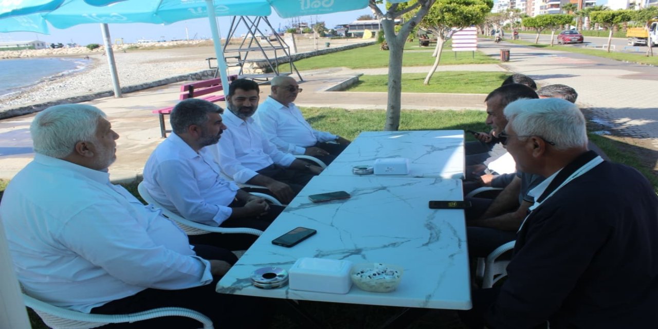 HÜDA PAR Milletvekili Faruk Dinç Mersin'de temaslarını sürdürdü