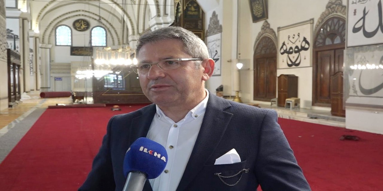 Camiler için kıyafet uyarısı: "Adabına uygun olmalı"